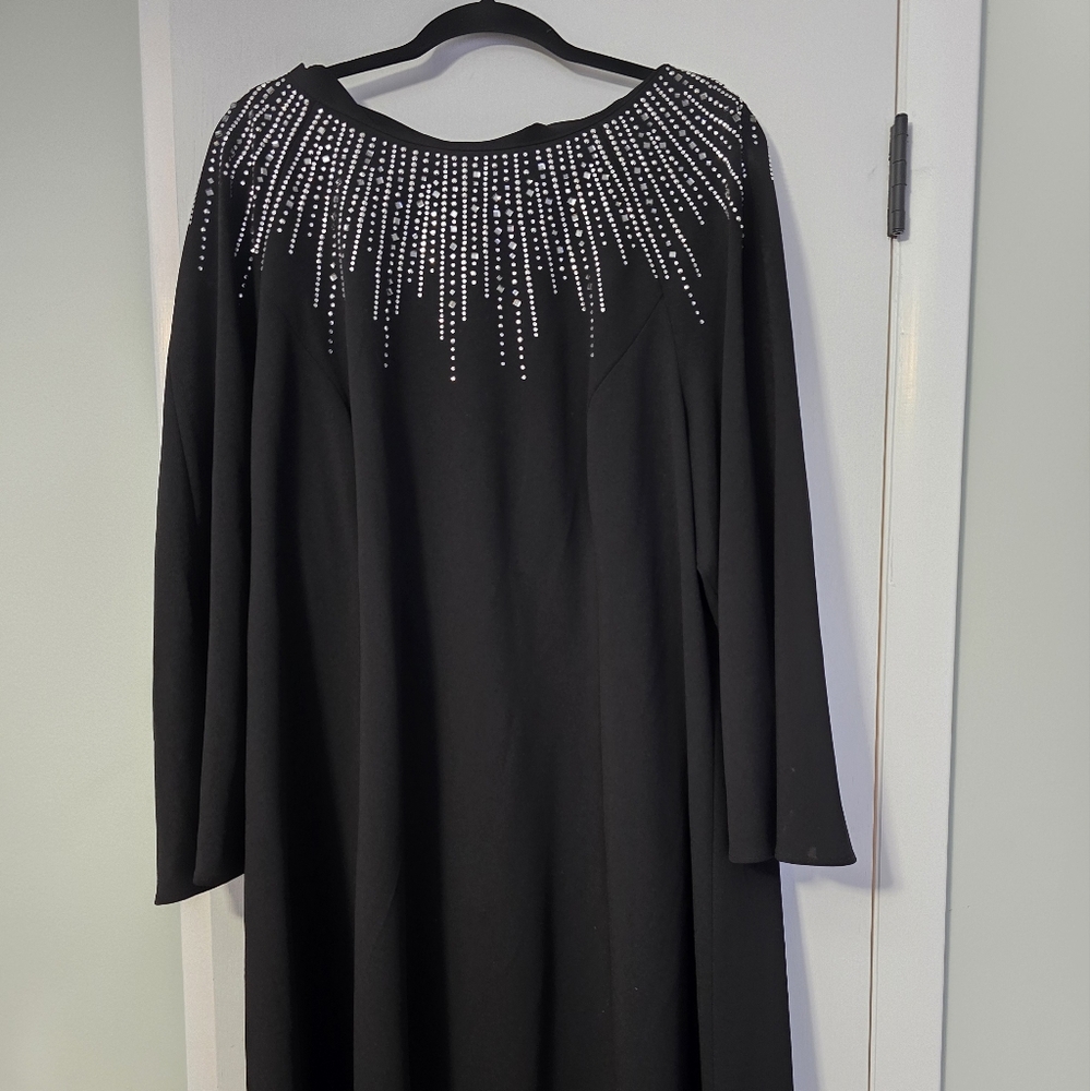 Black dressy dress